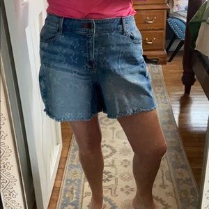 Lane Bryant Blue Jean shorts with stars. SZ 16
